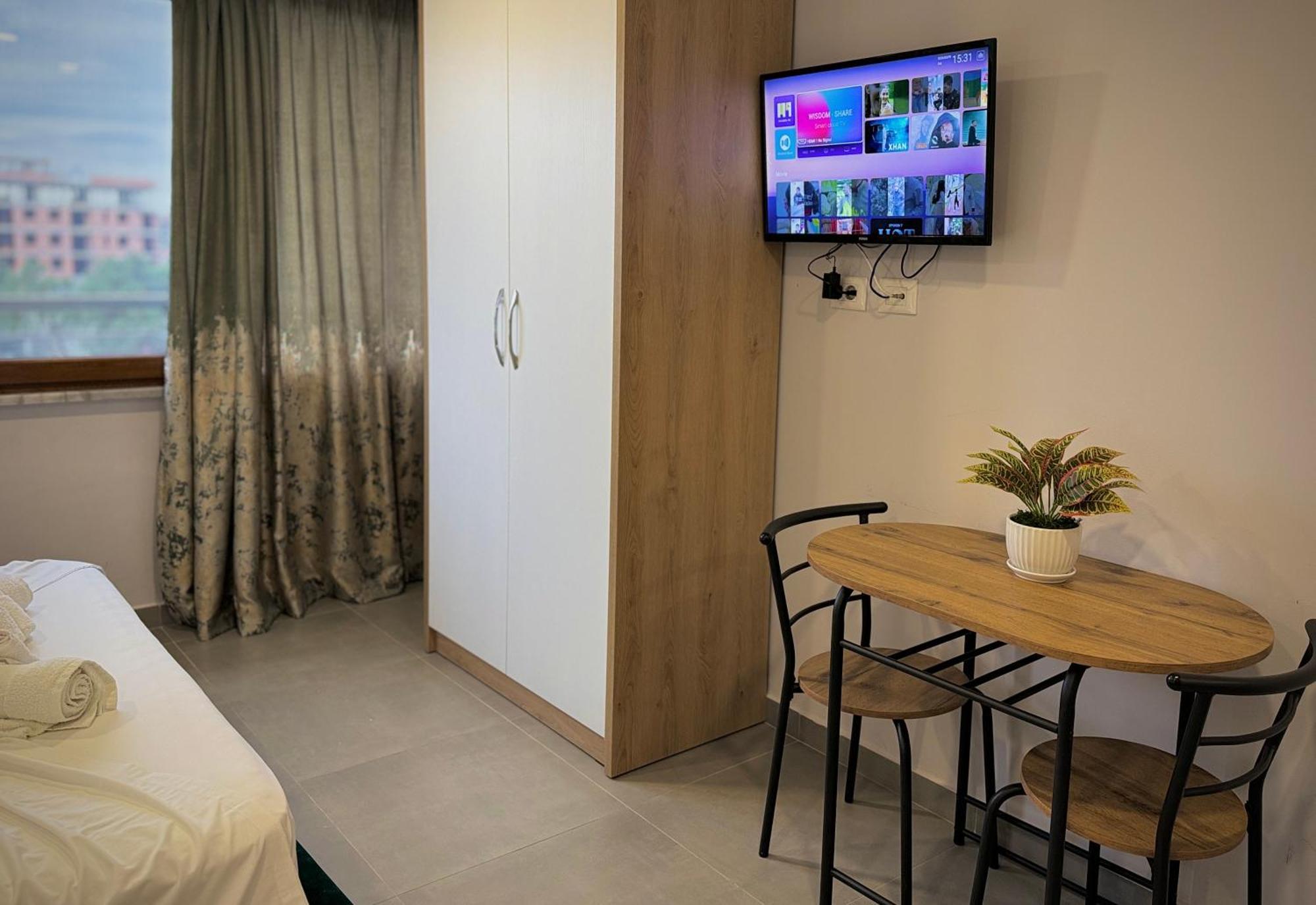 Sea View Apartments Golem  Luaran gambar