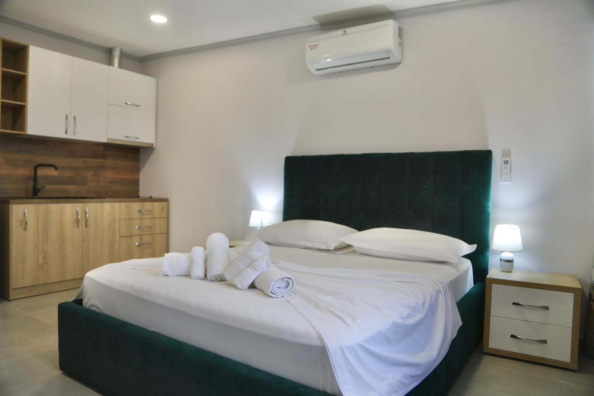 Sea View Apartments Golem  Luaran gambar