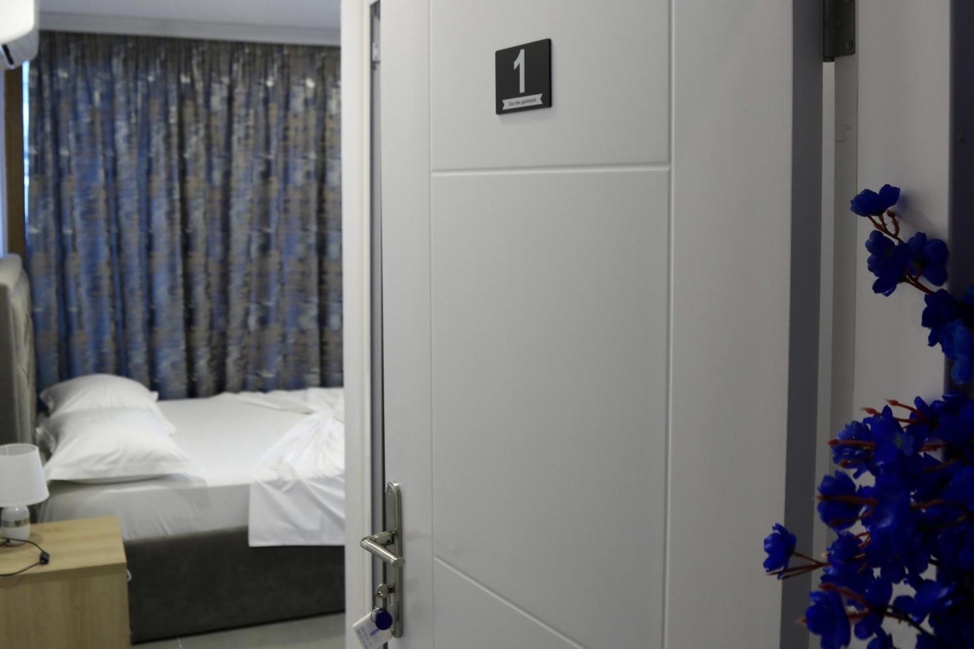 Sea View Apartments Golem  Luaran gambar