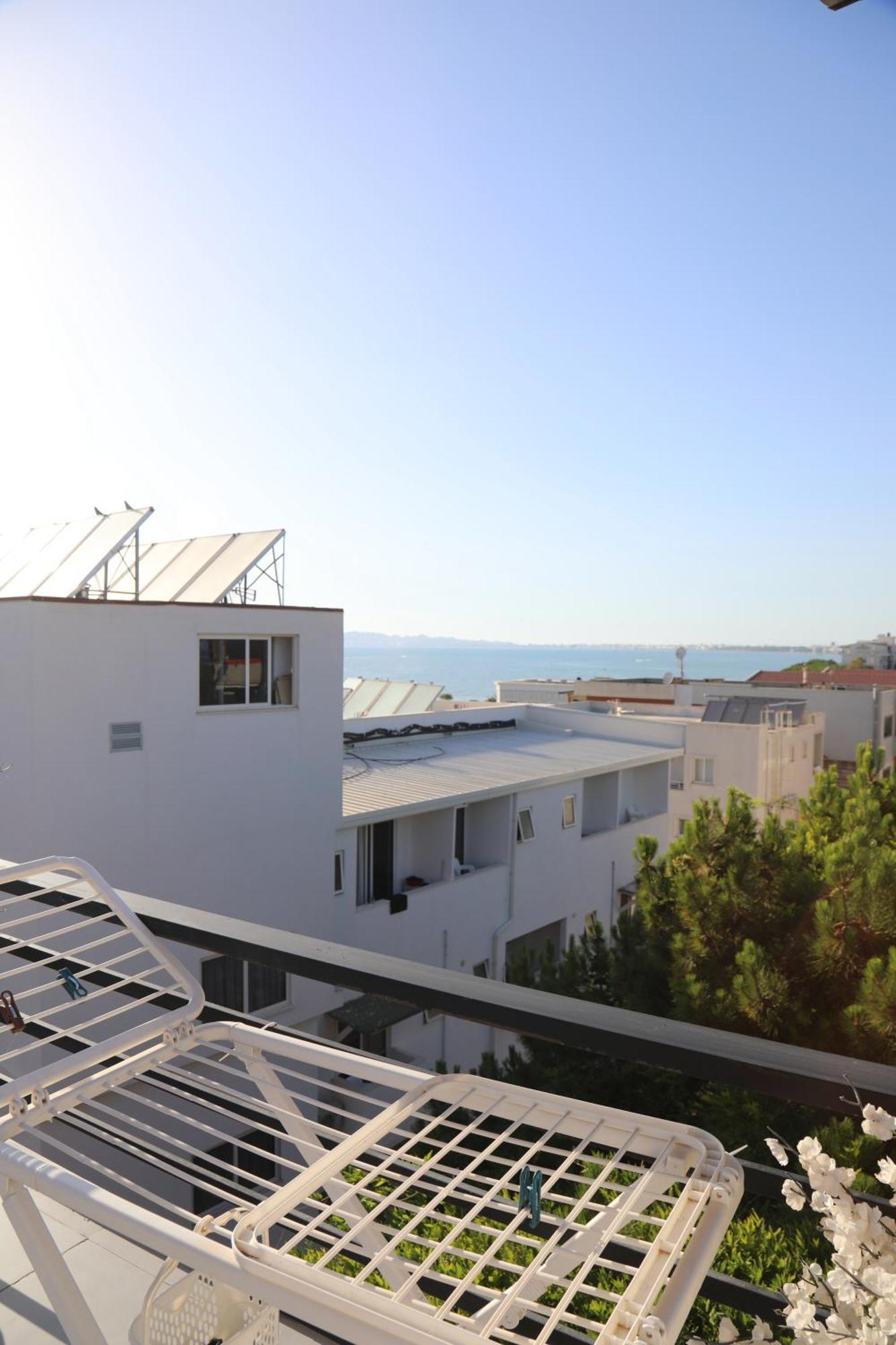 Sea View Apartments Golem  Luaran gambar