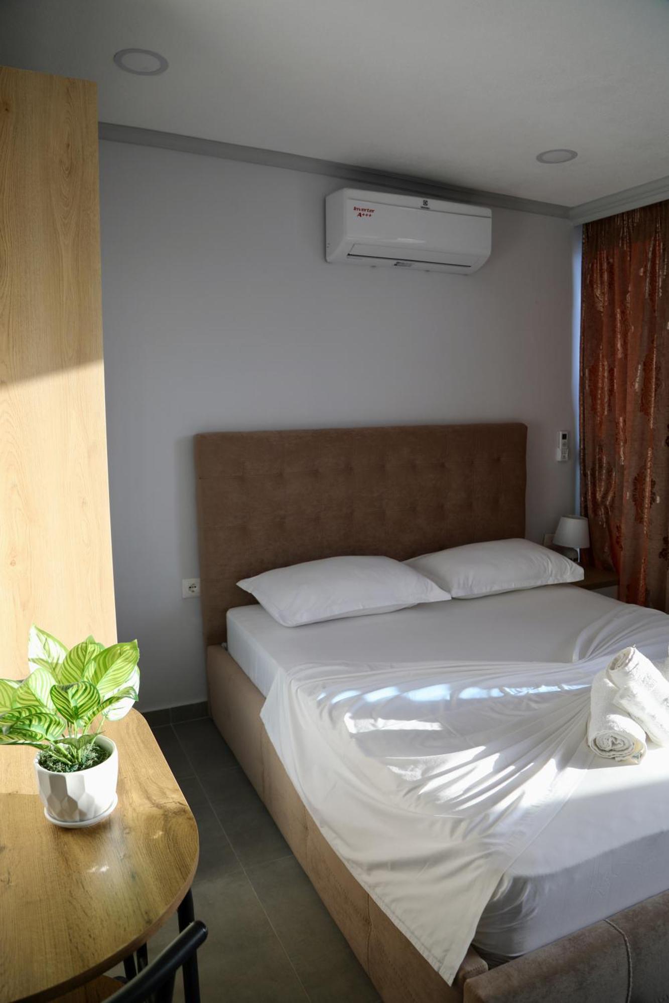 Sea View Apartments Golem  Luaran gambar