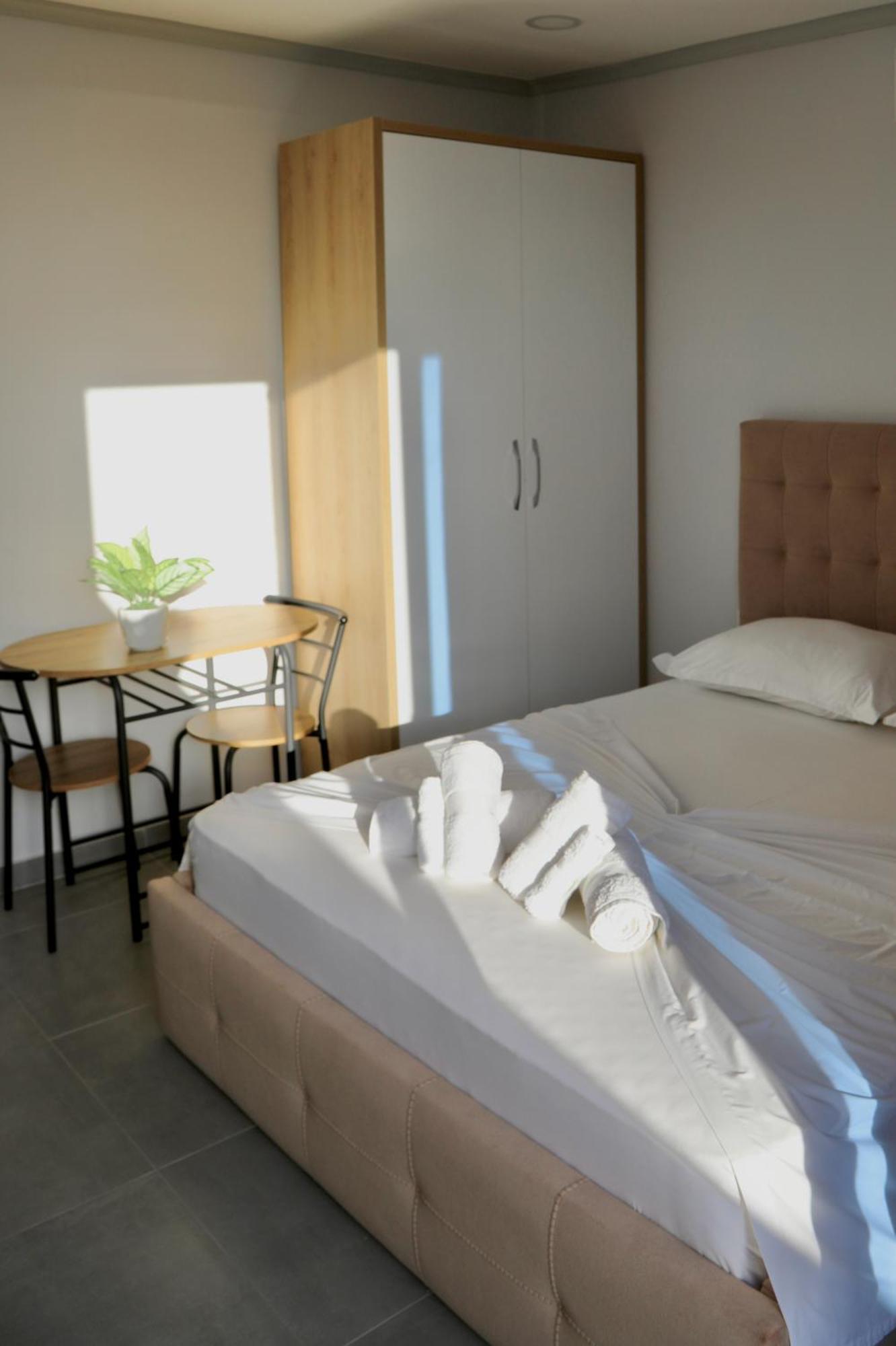 Sea View Apartments Golem  Luaran gambar