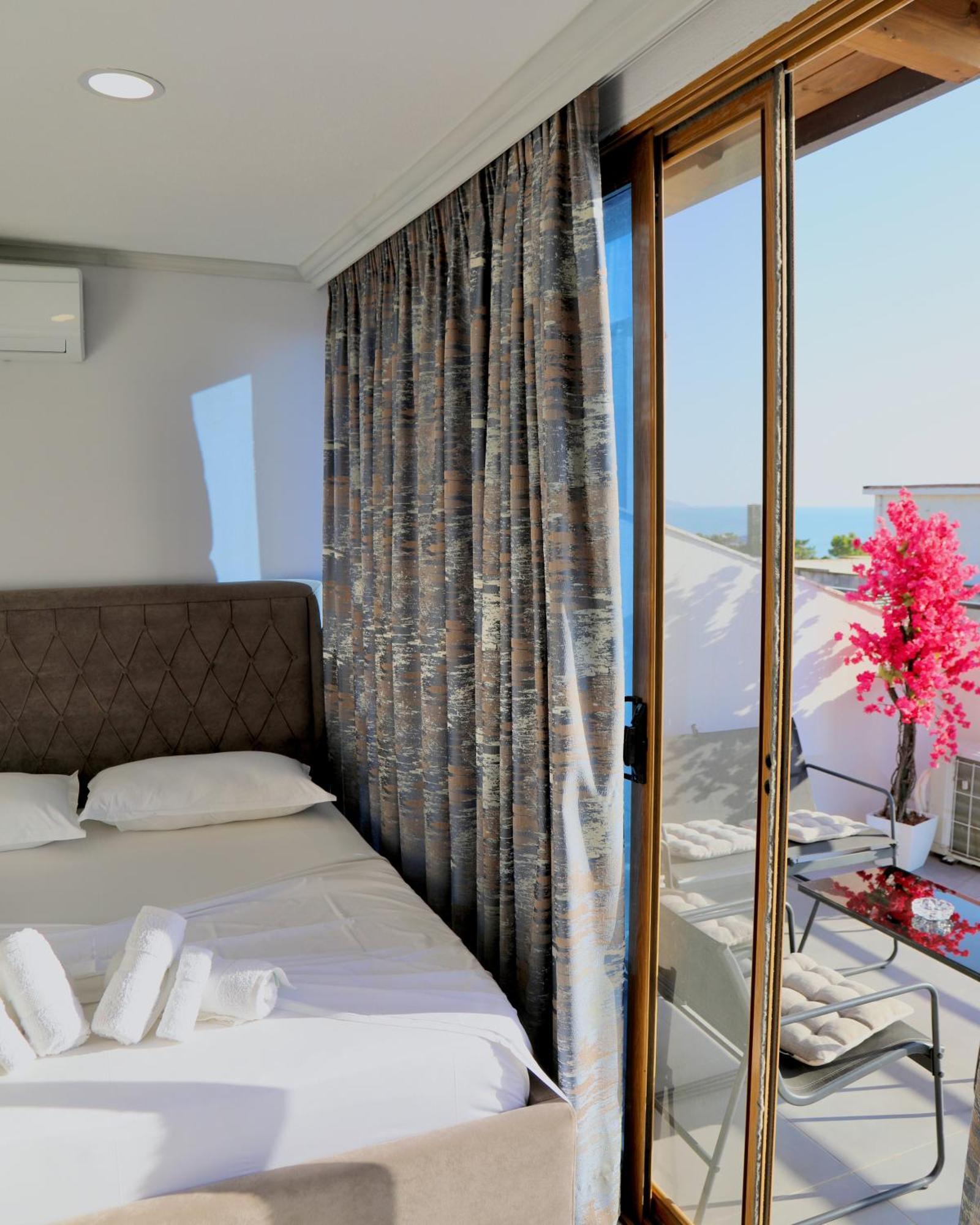 Sea View Apartments Golem  Luaran gambar